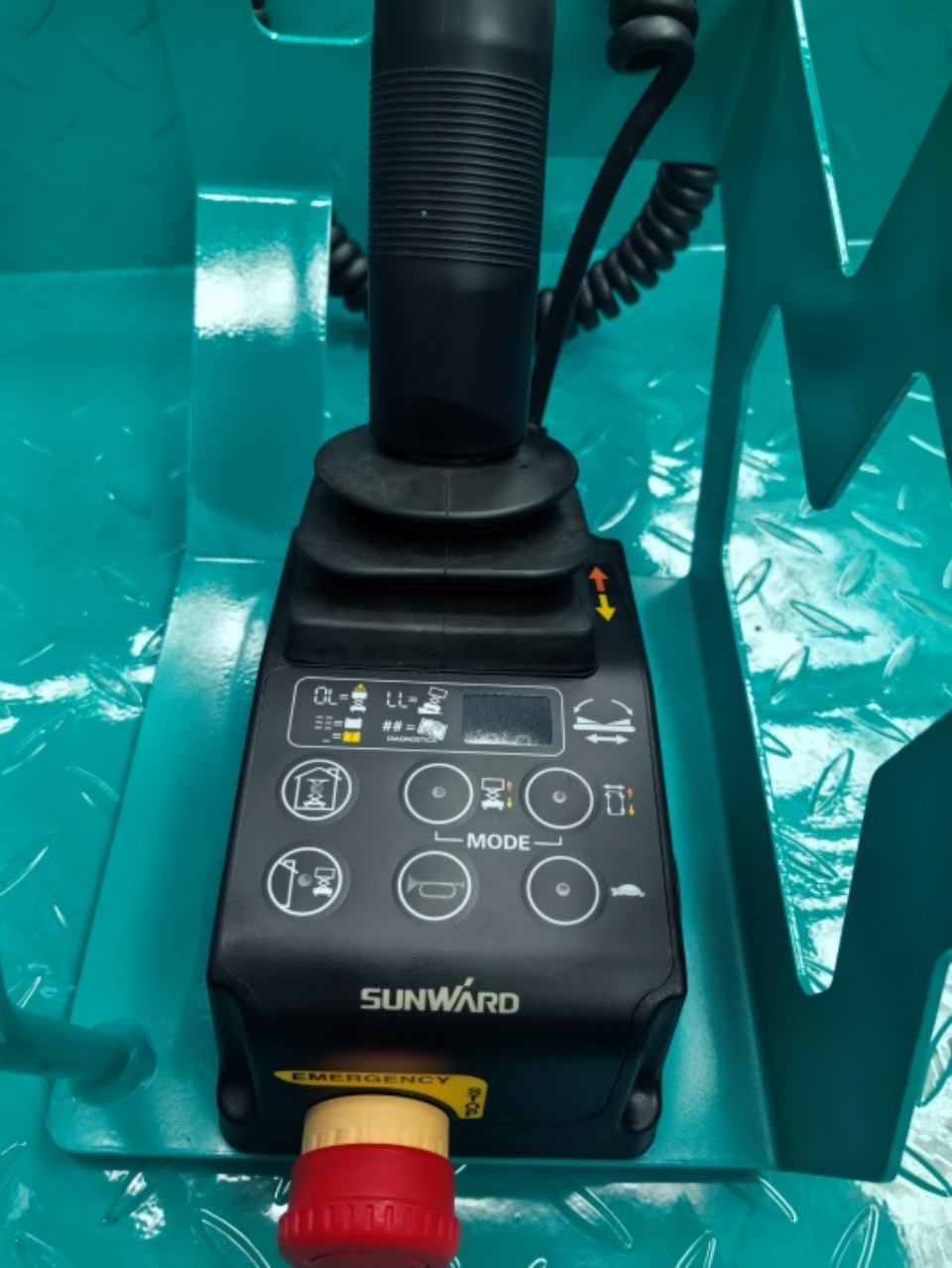 山河智能電動(dòng)液驅(qū)剪叉系列產(chǎn)品全面升級(jí)，為客戶創(chuàng)造更大價(jià)值