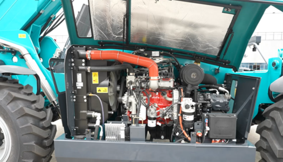 2025 CICEE | 變裝升級！新一代SWTH4517叉裝車硬核亮相長沙展