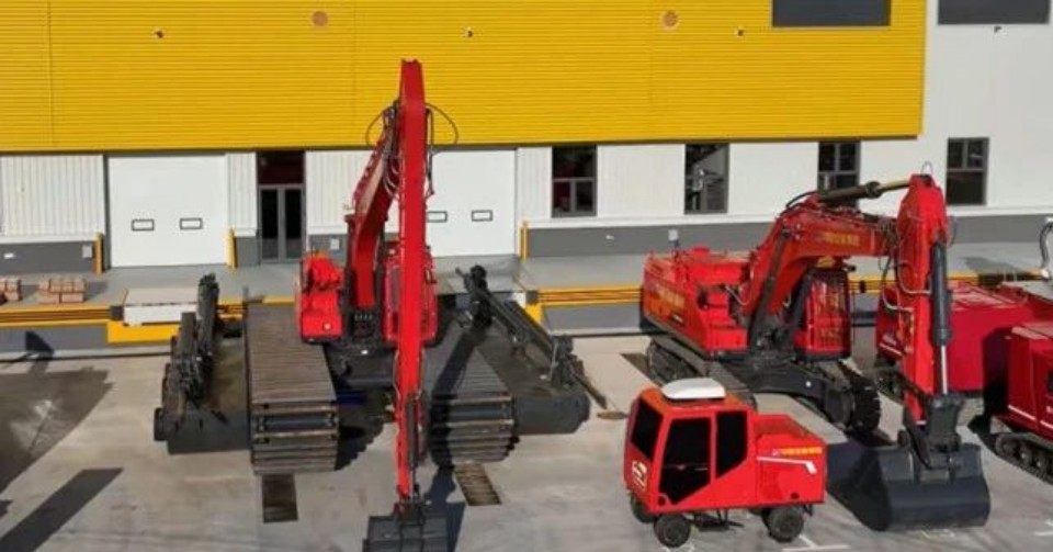 硬核破解“最后一公里”難題，山河智能應(yīng)急救援設(shè)備助力“應(yīng)急使命·2025”演習(xí)！