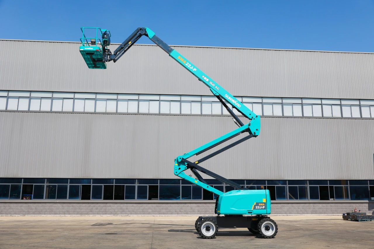 技術(shù)新標(biāo)桿！山河智能SWA22J-P柴動(dòng)曲臂式高空作業(yè)平臺(tái)下線！