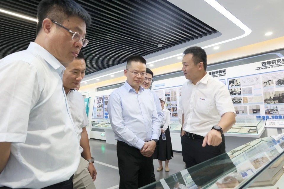 共商合作，建華控股有限公司董事長汪貴華到訪山河智能